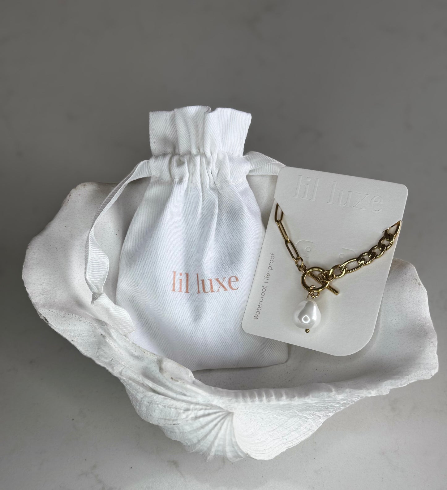 The Pearl Moment Necklace